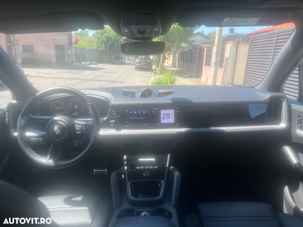 Porsche Cayenne - 13