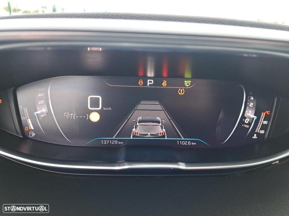 Peugeot 5008 1.2 PureTech GT EAT8 - 6