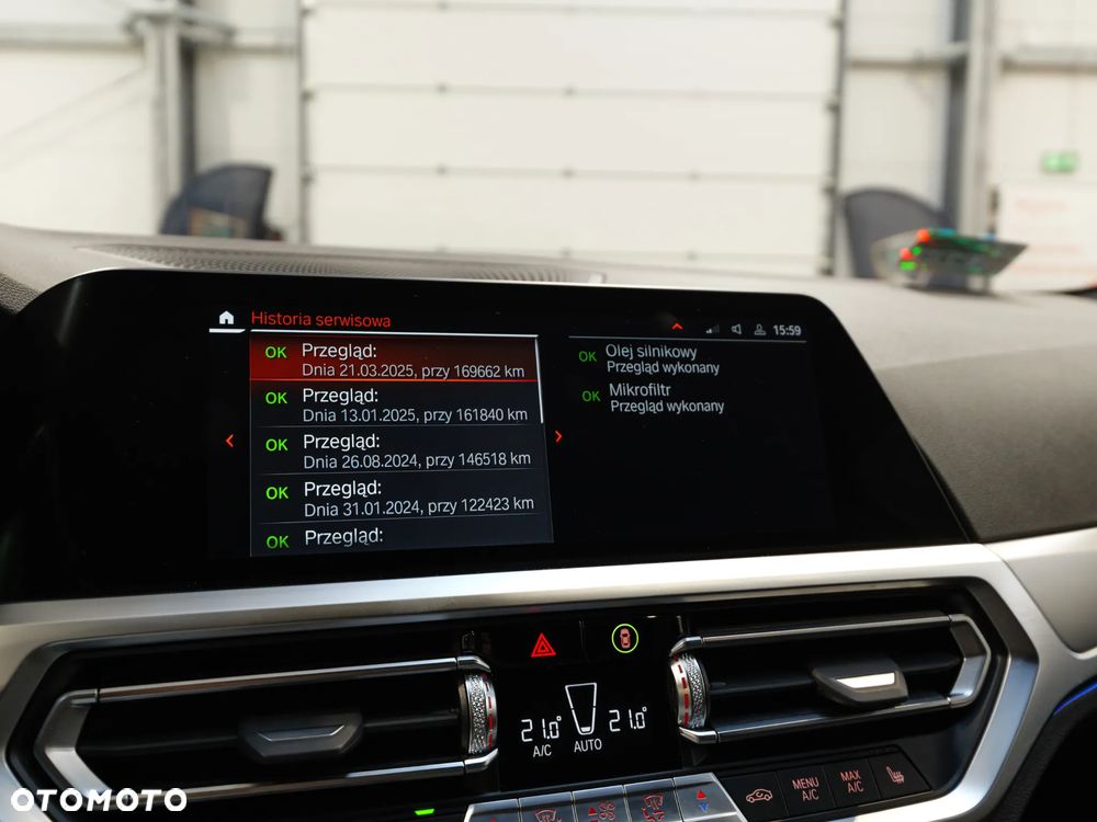 BMW Seria 3 320d xDrive M Sport sport - 30