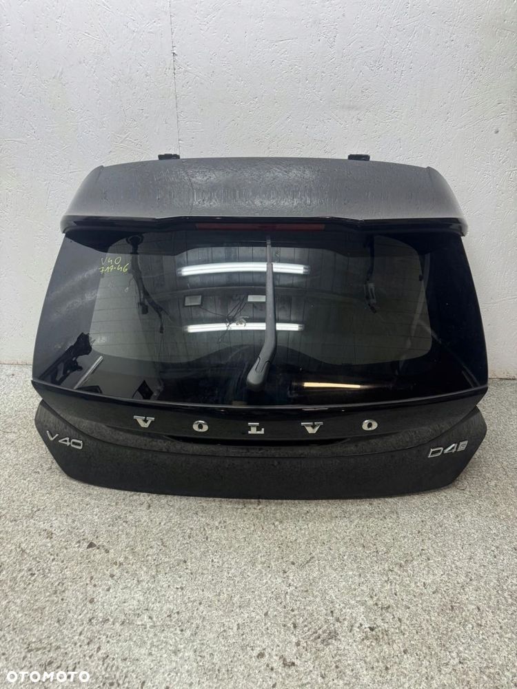 kompletna klapa bagaznika tył volvo v40 ii 2012-2018r 717-46 - 1