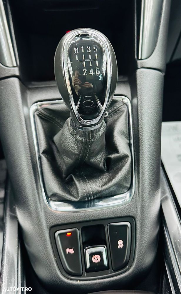 Opel Zafira Tourer 2.0 CDTI ECOTEC Cosmo - 19