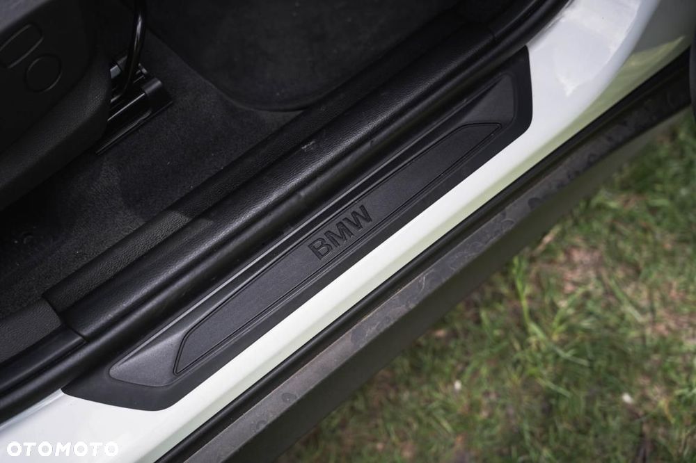 BMW X1 - 27