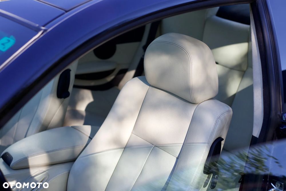 BMW Seria 6 650 i - 16