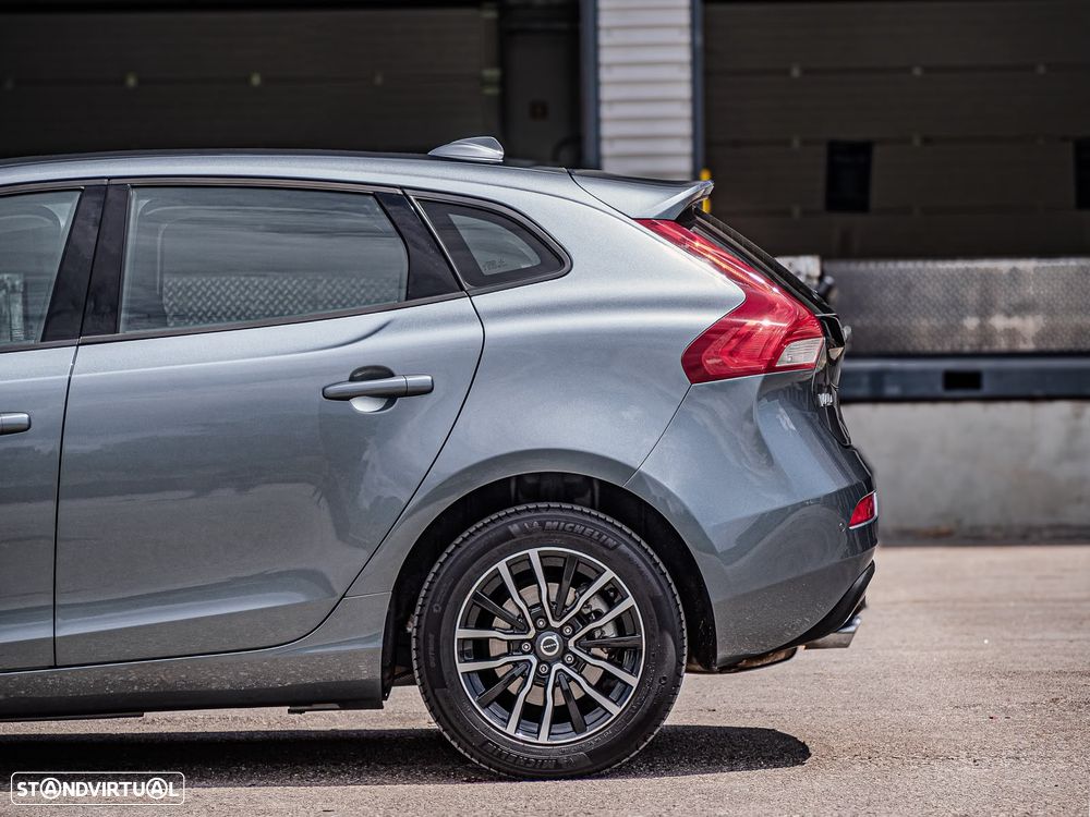Volvo V40 1.5 T3 Sport Edition Plus Geartronic - 7