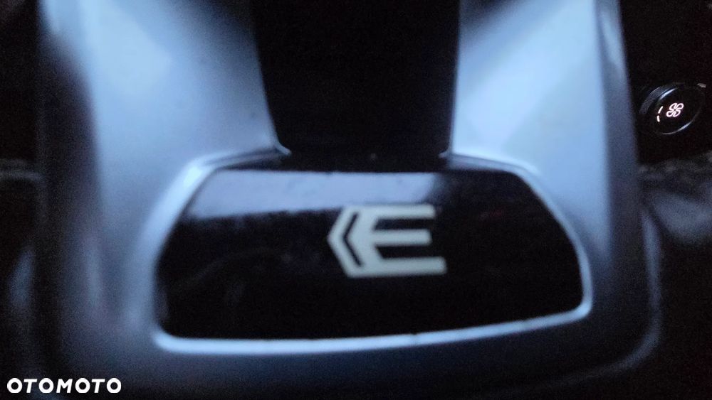 Renault Clio - 26