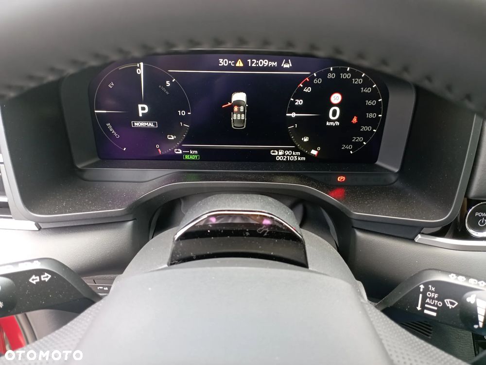 Mitsubishi Outlander Invite - 11