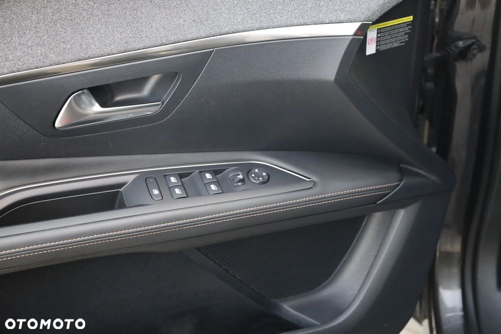 Peugeot 3008 - 22