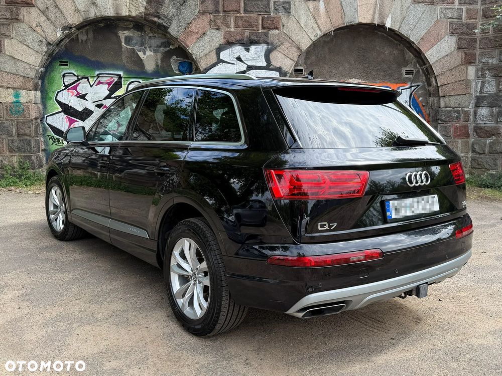 Audi Q7 3.0 TFSI Quattro Tiptronic - 4