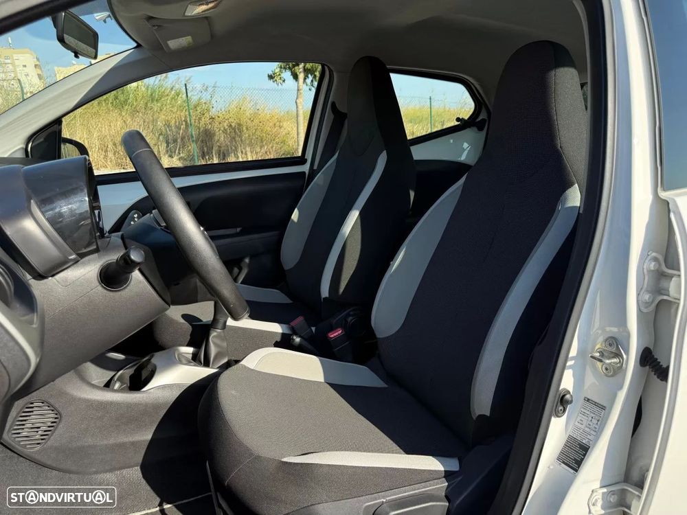 Toyota Aygo 1.0 X-Play+AC+X-Touch - 9