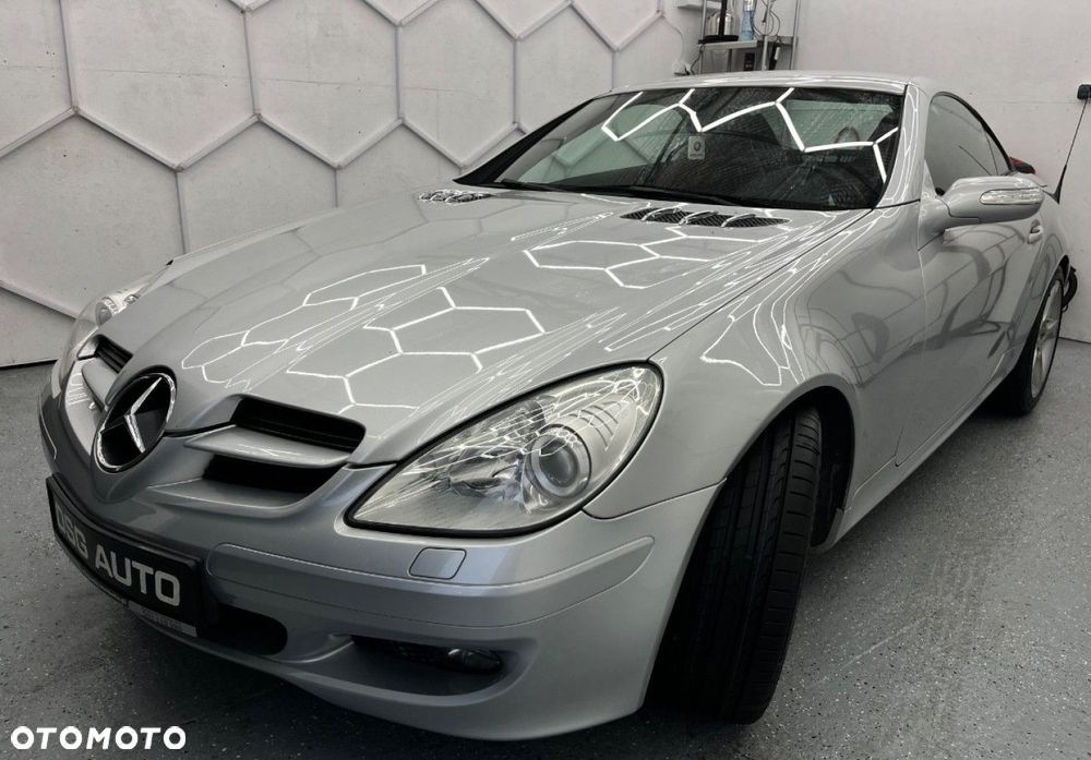 Mercedes-Benz SLK - 16