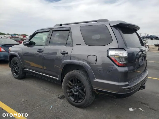 Toyota 4-Runner - 4