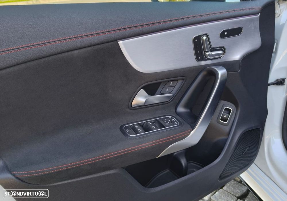 Mercedes-Benz CLA 250 - 16