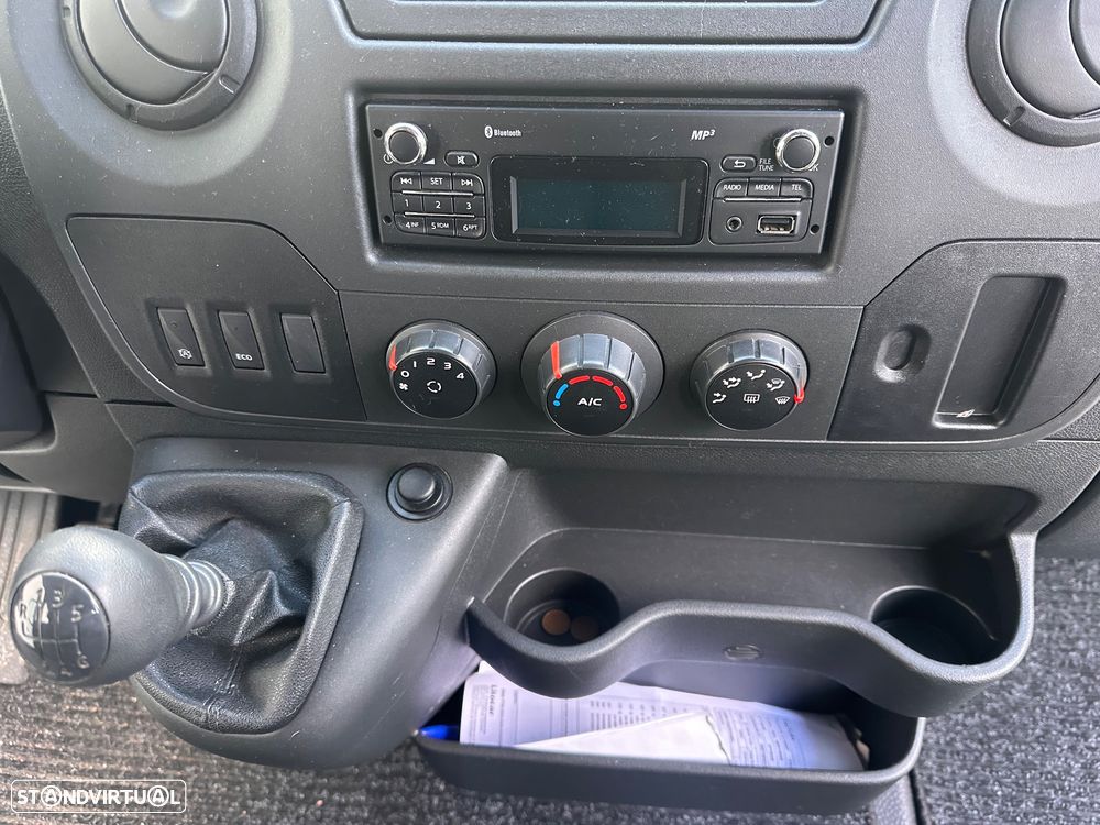 Renault Master 2.3 dCi - 13