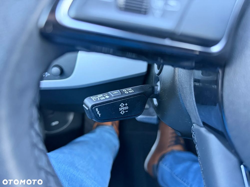 Audi A4 Avant 30 TDI S tronic advanced - 37