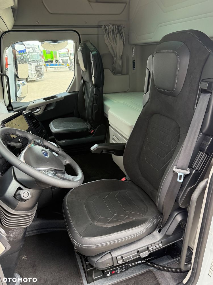 Ford F-MAX LL 510 KM Gen 2 LED Navi Low Deck - 11