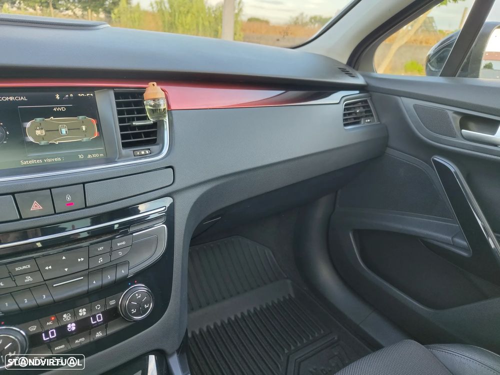 Peugeot 508 RXH 2.0 HDi Hybrid4 2-Tronic - 29