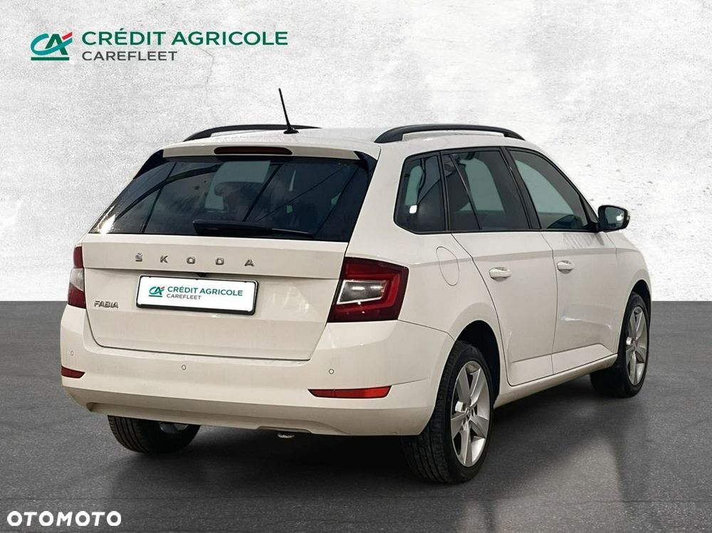 Skoda Fabia 2022 photo 5
