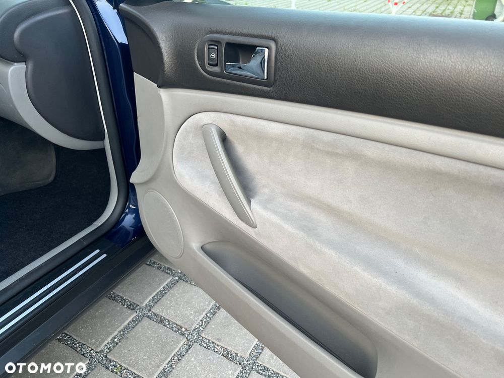 Volkswagen Passat - 21