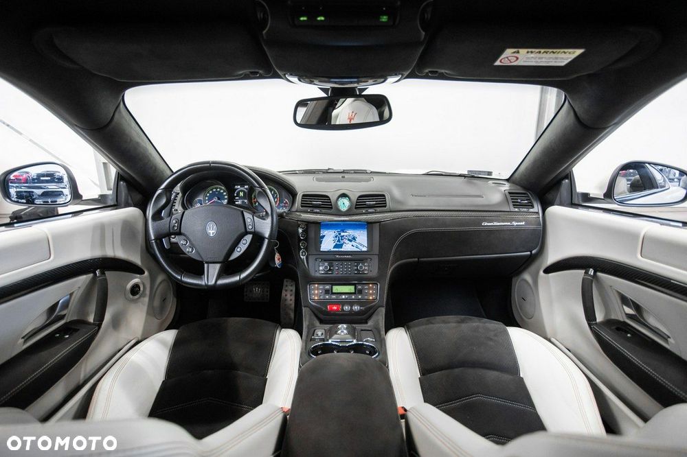 Maserati GranTurismo Sport - 18