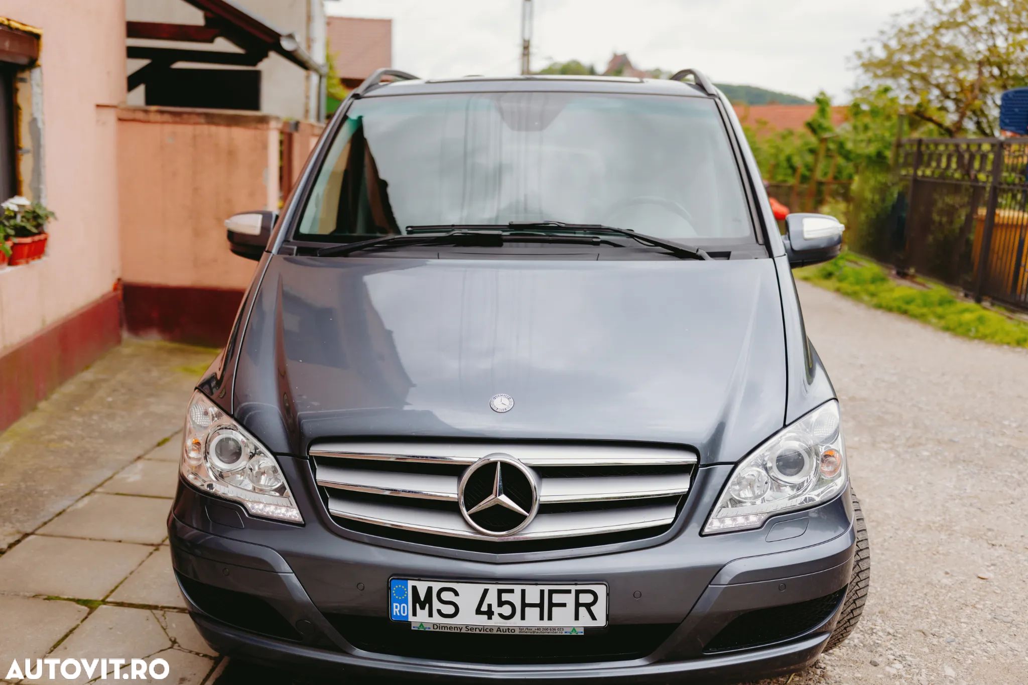 Mercedes-Benz Viano 3.0 CDI Lung Aut. Ambient - 1