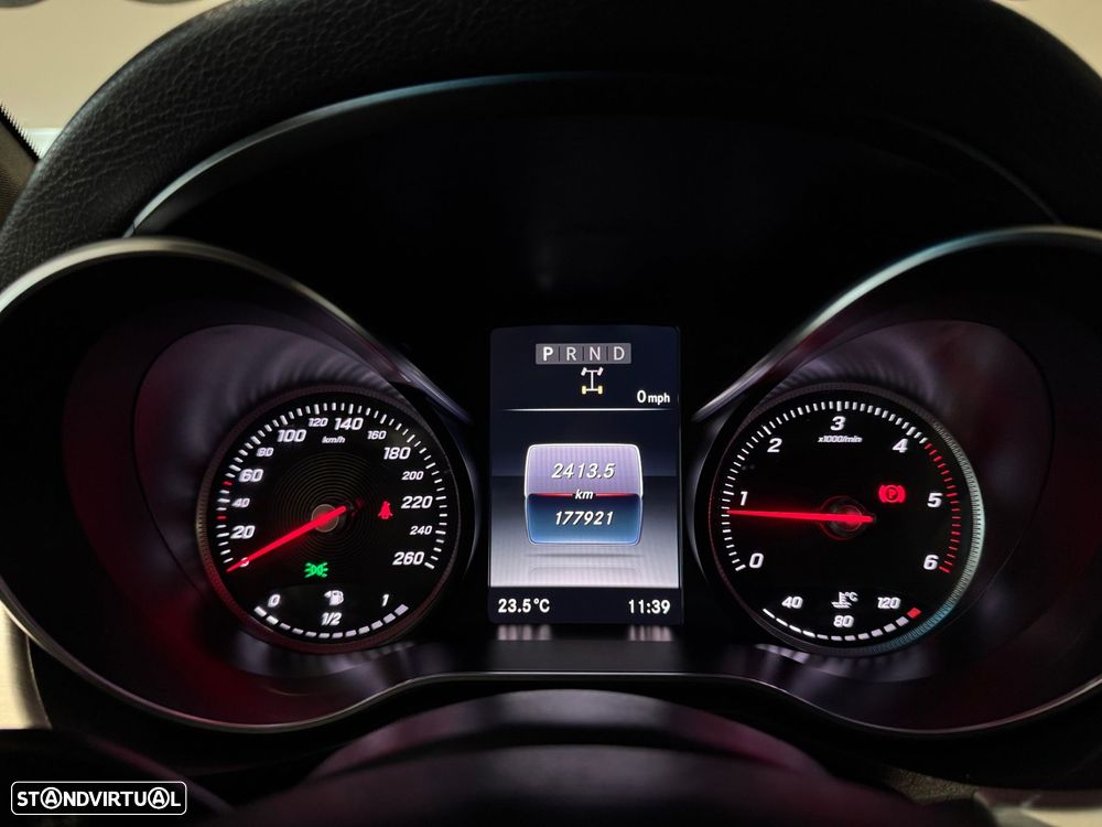Mercedes-Benz X 250 d Pure 4-Matic Aut. - 23
