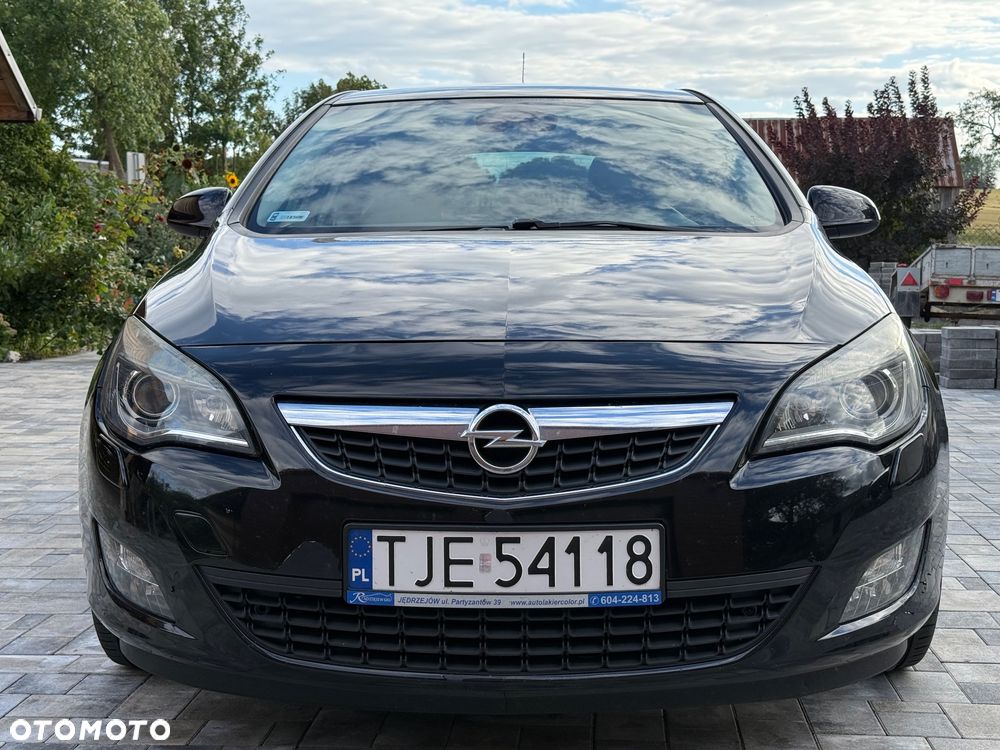 Opel Astra 1.4 T Cosmo - 8
