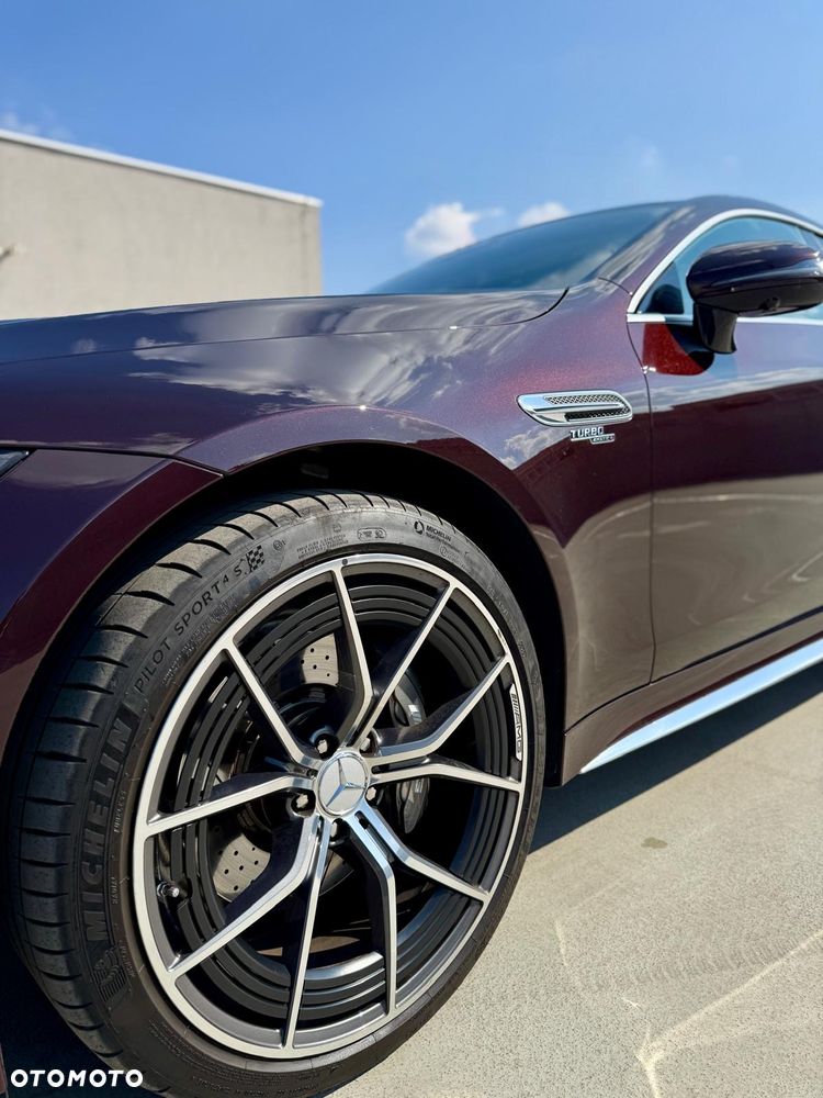 Mercedes-Benz AMG GT 53 4Matic+ Speedshift TCT 9G - 29