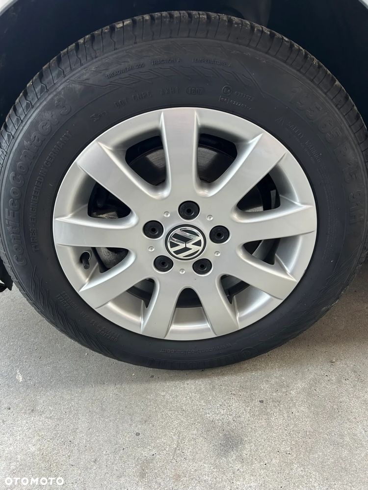 Volkswagen Golf - 21