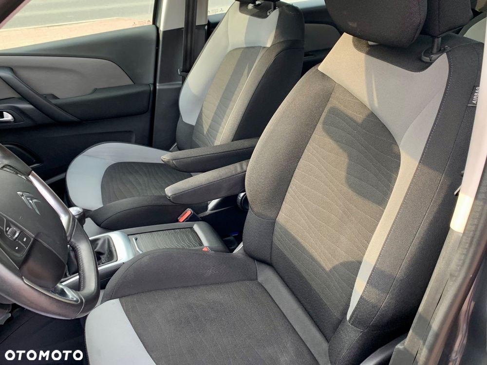 Citroën C4 Picasso PureTech 130 Stop&Start SELECTION - 24