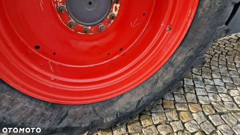 Fendt 724 VARIO - 8