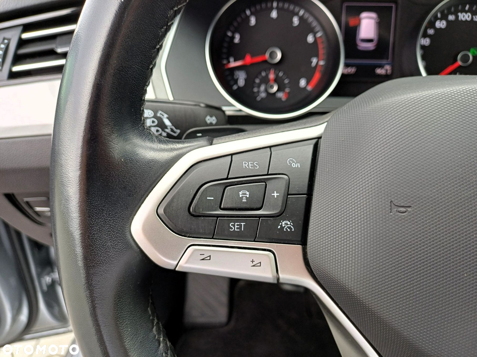 Volkswagen Passat 2.0 TSI Business DSG - 11
