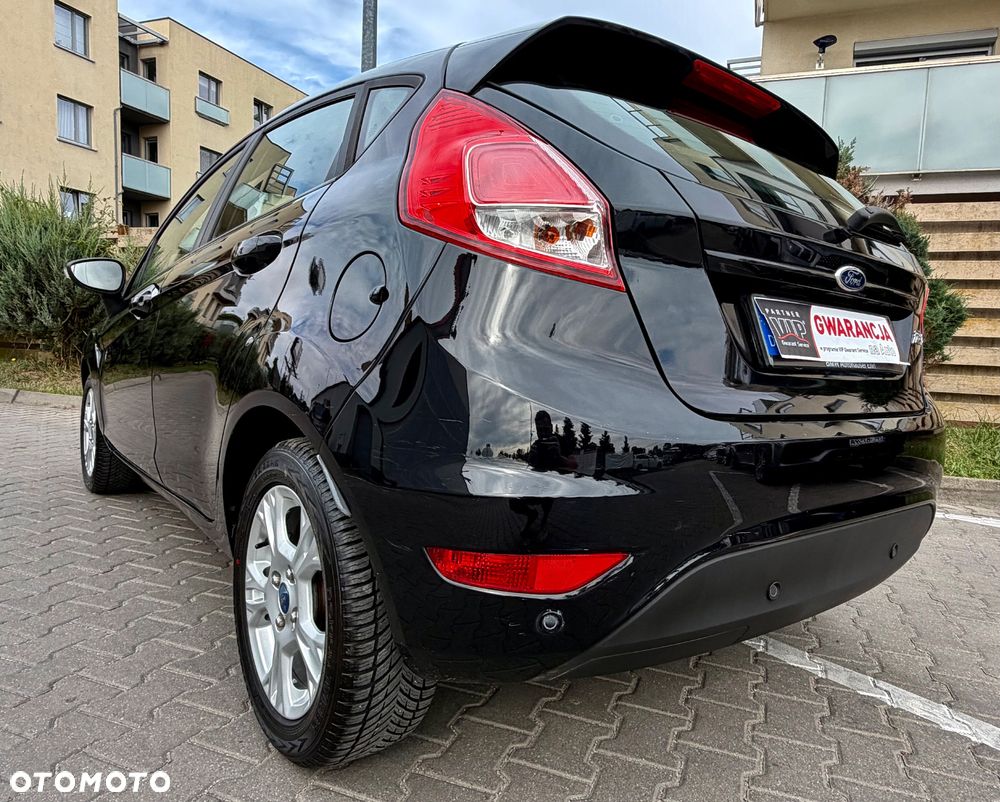 Ford Fiesta 1.25 Platinium X - 25