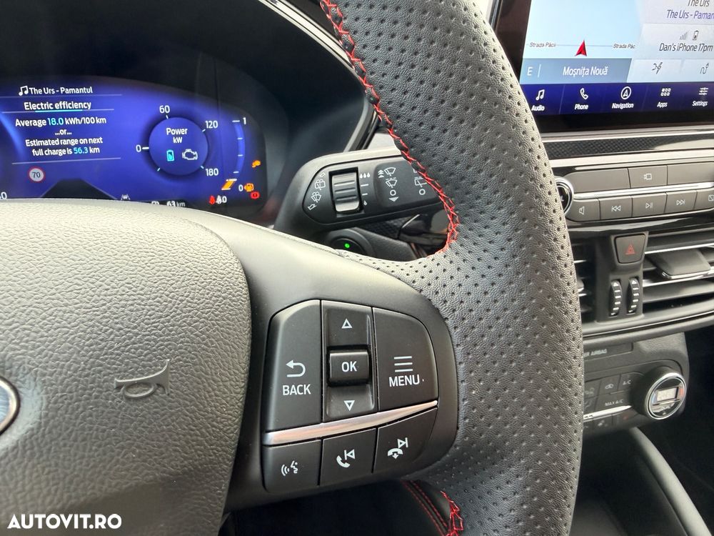 Ford Kuga 2.5 Duratec PHEV ST-LINE X - 18