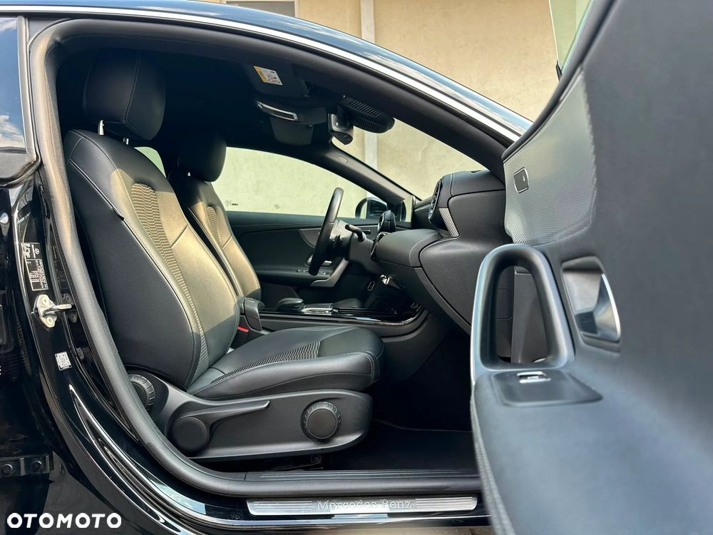 Mercedes-Benz CLA 200 d Progressive 8G-DCT - 11