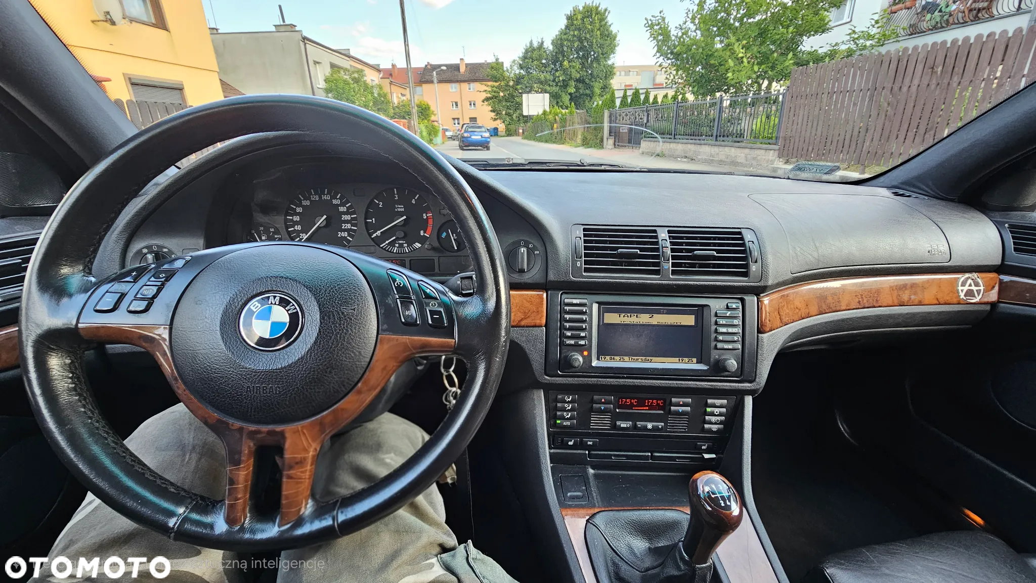 BMW Seria 5 530d Touring - 6