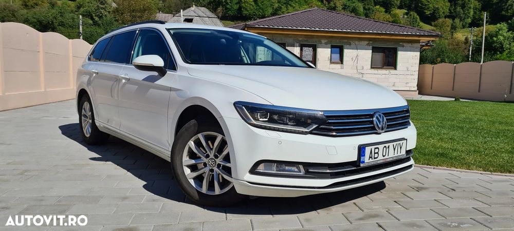 Volkswagen Passat 2.0 TDI DSG (BlueMotion Technology) Comfortline - 1