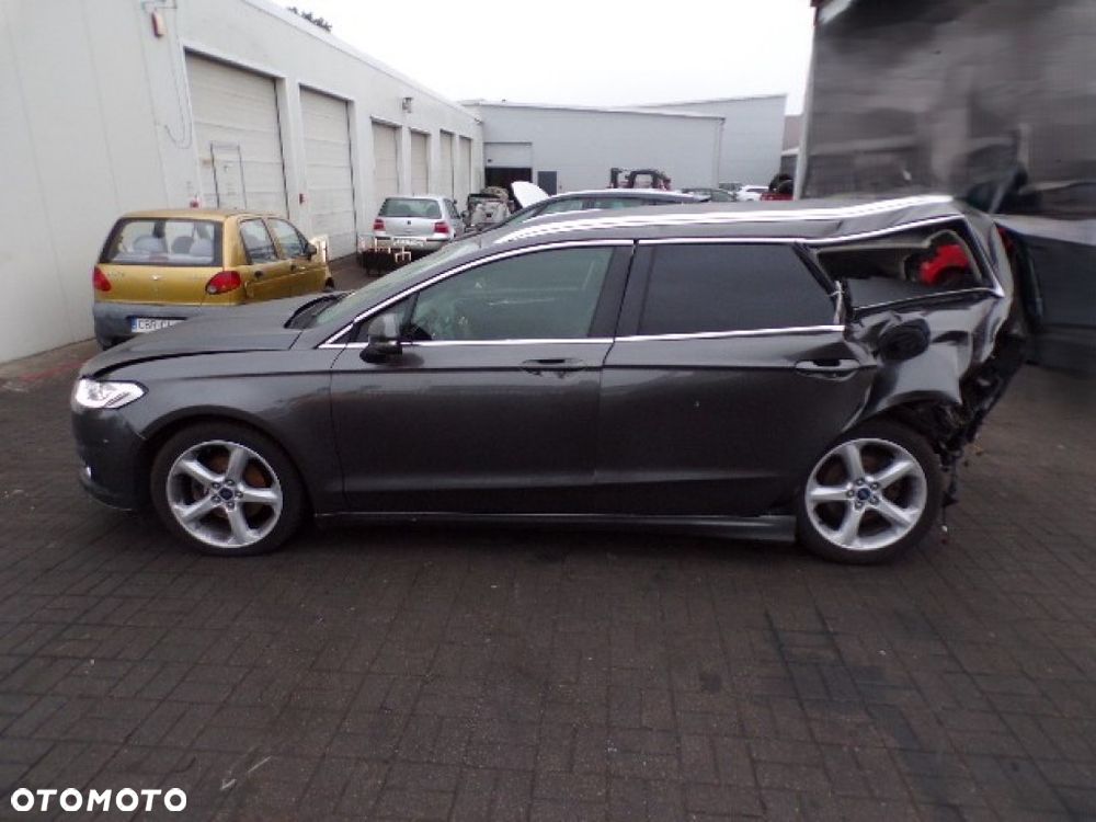Części - Ford Mondeo MK5 2.0 TDCI 180 KM KOMBI 16R - 3