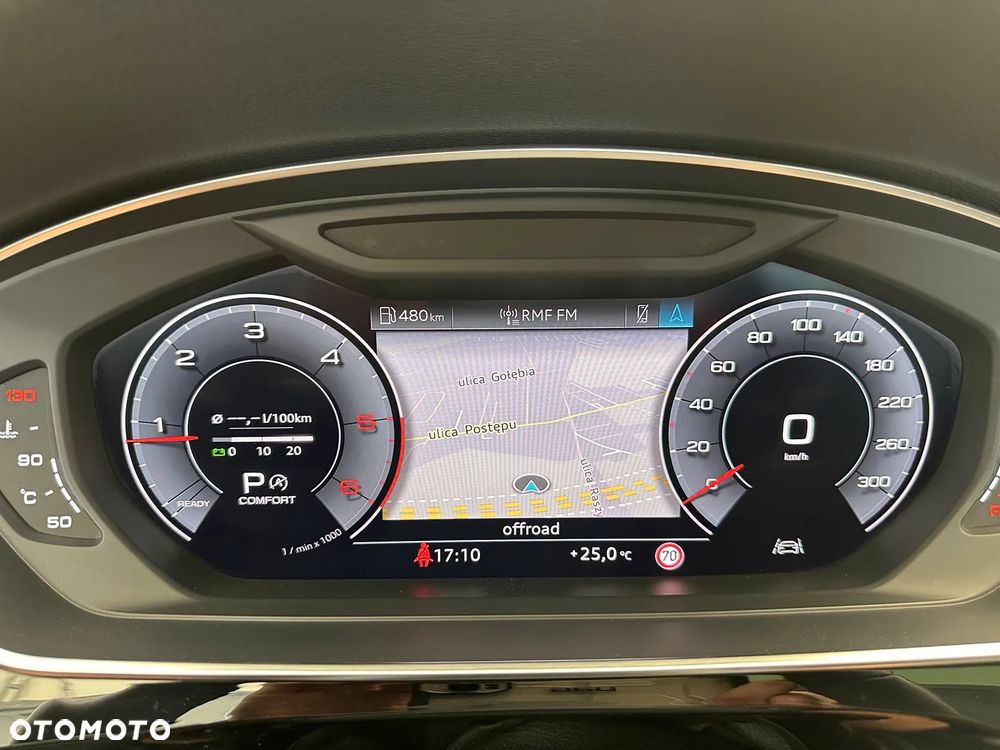 Audi A8 - 13