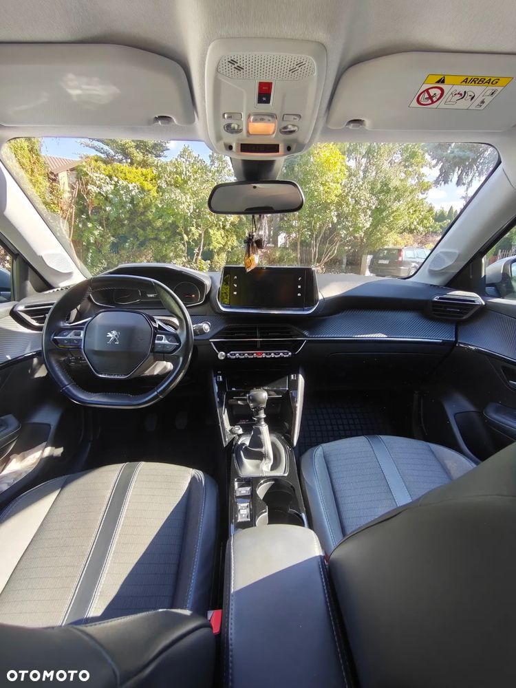 Peugeot 208 PureTech 100 Allure - 3