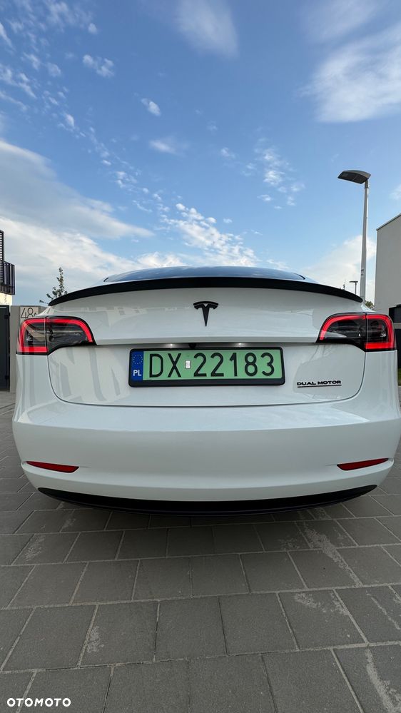 Tesla Model 3 Langstreckenbatterie Allradantrieb Dual Motor Performance - 6