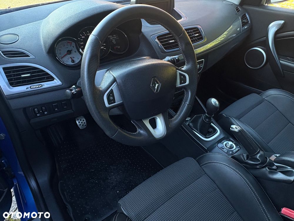 Renault Megane Grandtour TCe 180 GT - 18