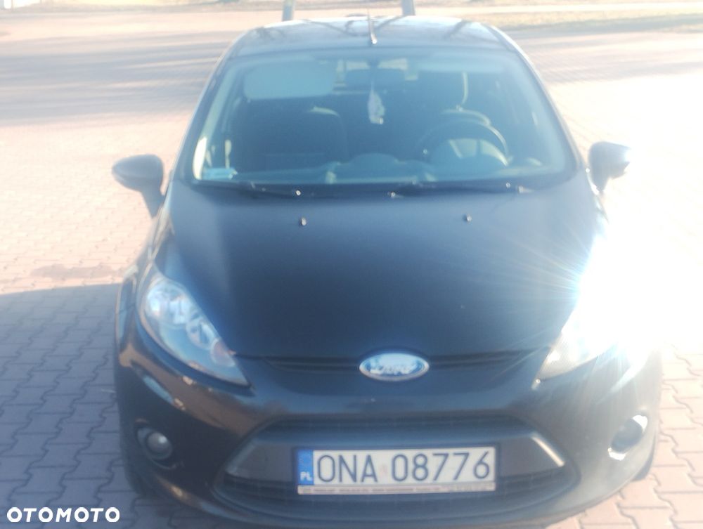 Ford Fiesta - 2