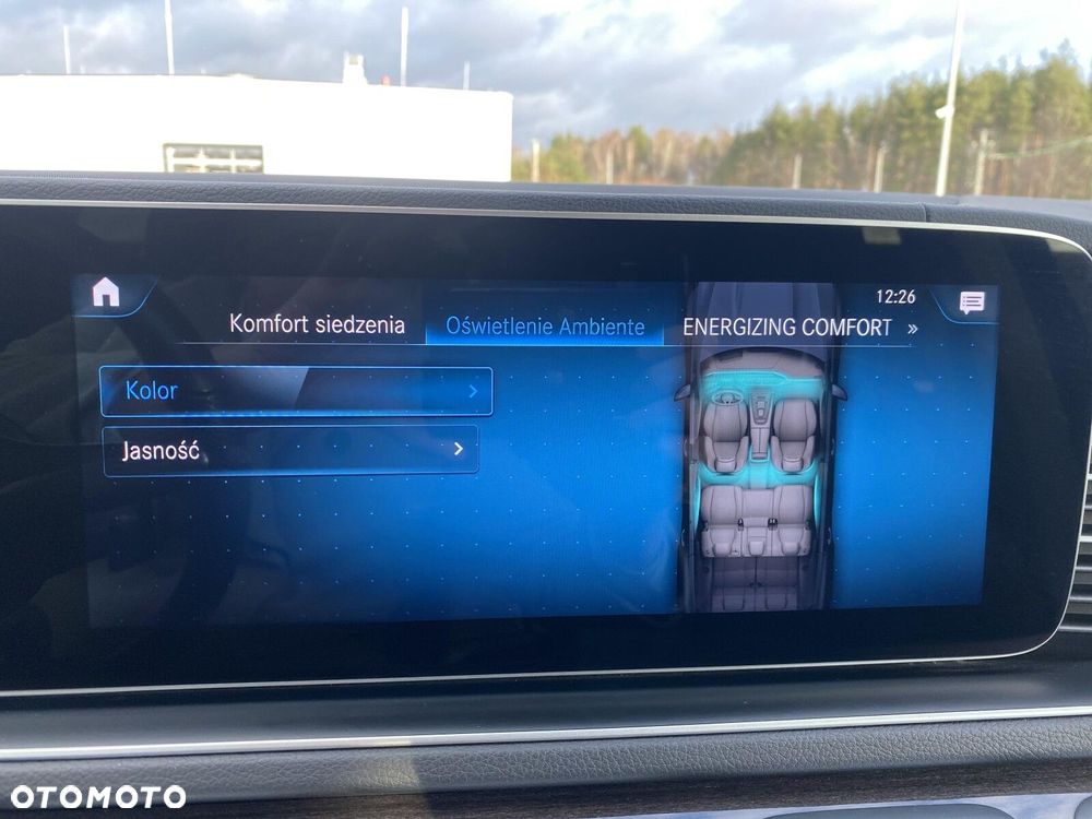 Mercedes-Benz GLS - 24