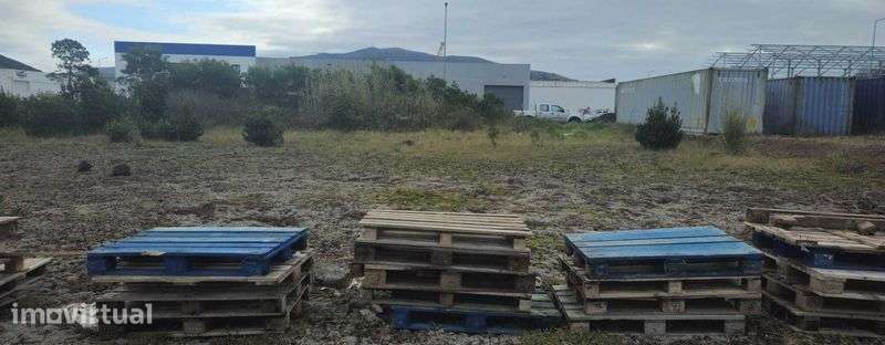 Lote industrial com 542m2 - Grande imagem: 2/2