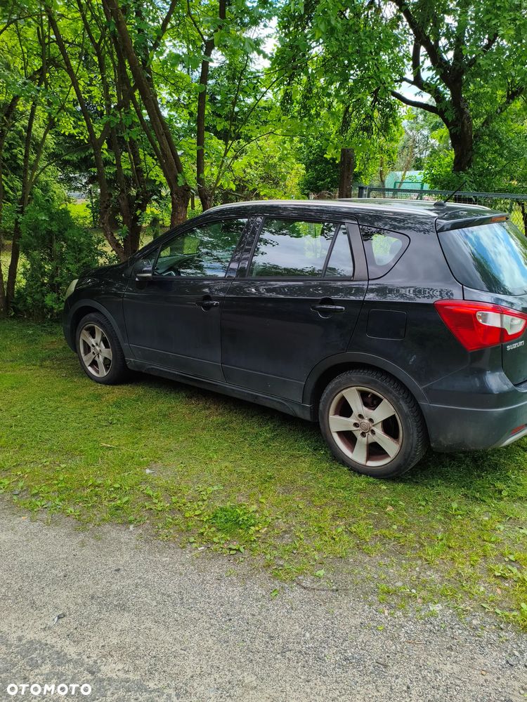 Suzuki SX4 S-Cross 1.6 Premium - 3