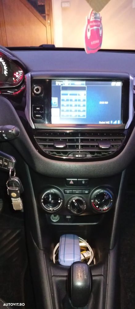 Peugeot 208 PureTech 82 Active - 9