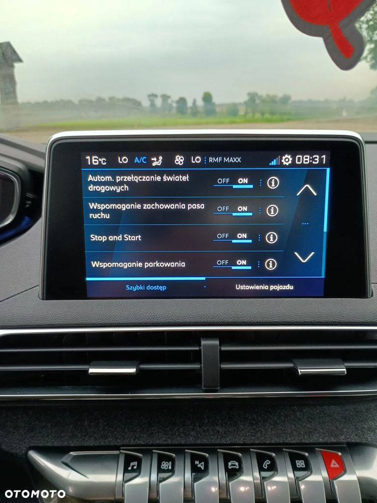Peugeot 3008 1.2 PureTech Allure Pack S&S EAT8 - 31