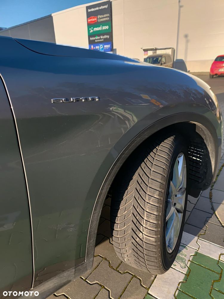 Alfa Romeo Stelvio - 9