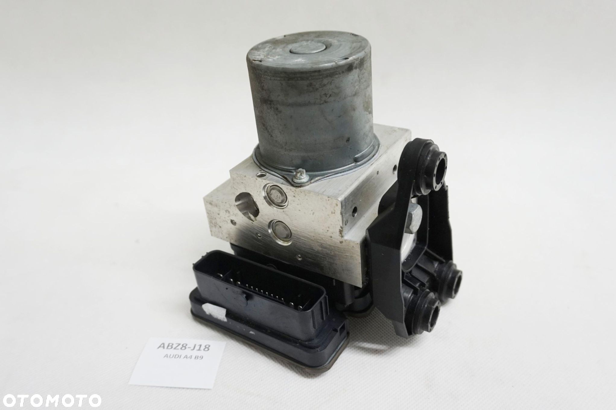 POMPA ABS AUDI A4 B9 8W S-LINE 8W0907379D 8W0614517G - 1