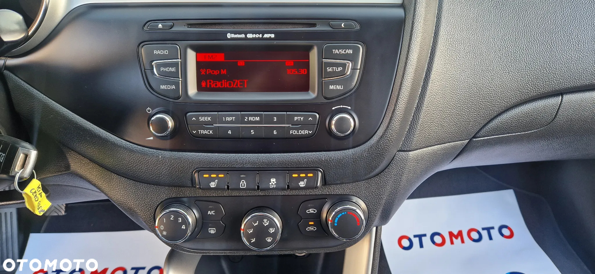 Kia Ceed 1.4 CVVT Dream Team Edition - 18